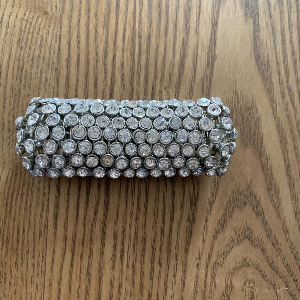Ann Taylor elastic rhinestone bracelet